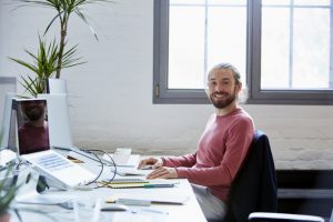 Digitale tools helpen je om meer werk te doen in minder tijd. Dat is hard nodig in tijden van personeelstekort en inflatie. Maar welke tools leveren nu echt iets op?